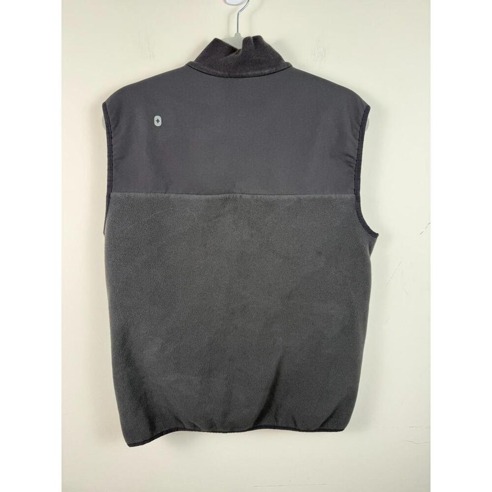 Figs On Shift Fleece Vest Small Gray Pockets Healthcare Scrubs MXXOW1008 - Picture 3 of 7